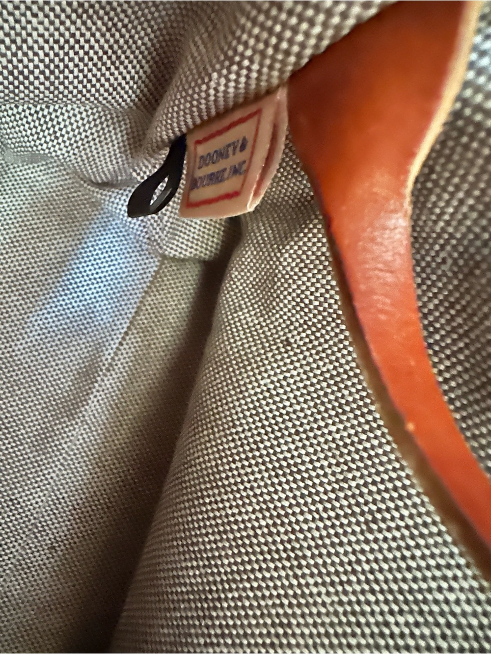 Classic Dooney and Bourke Vacchetta Leather Satchel - Picture 12 of 16